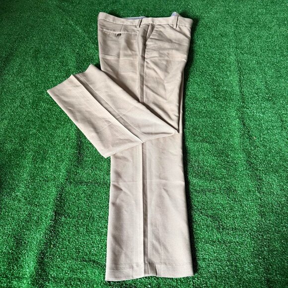 Amazon Essentials Slim Fit Flat Front Straight Leg Khaki Chino Pants Size 32 - Picture 1 of 11